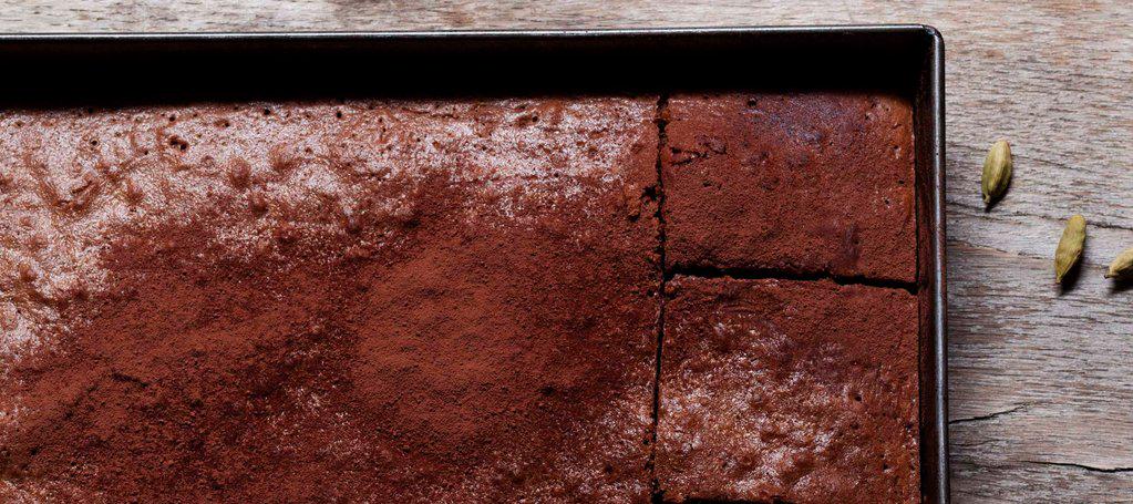 Have a bit of extra brewed joe or grounds lying around? Here's what to do with it: trib.al/lLVtAJb