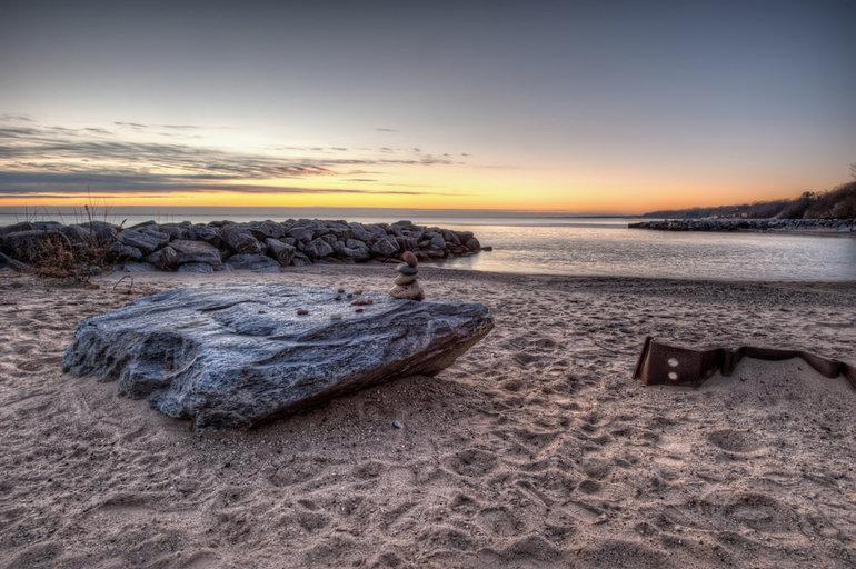 govtechnews's tweet photo. Lake County, Ill., uses water #data to build beach closure app http://t.co/B6uFOJjqAX #health #loaclgov http://t.co/H0i8pBKLeo