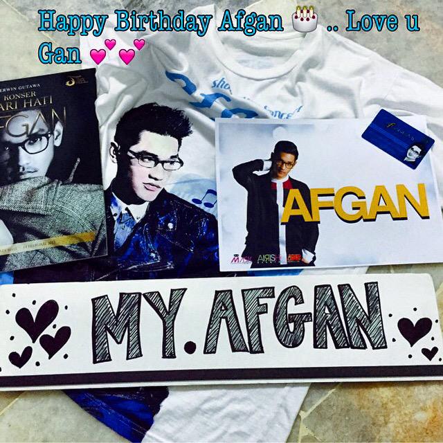 Sofie_Masrol's tweet photo. Happy Birthday @afgansyah_reza ππ #26thAfgan #AFGANDAY .... Leviuuuuu πππ http://t.co/dBQZnvOVI9