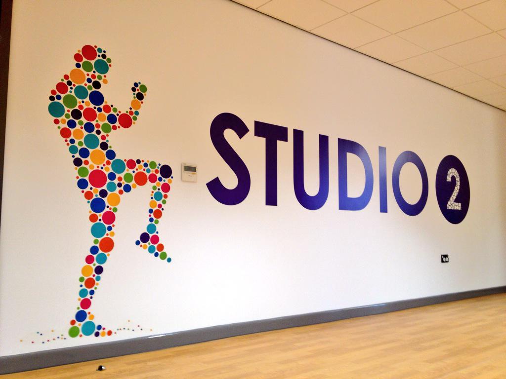 venturesigns's tweet photo. @Metamarkuk print #graphics today for @NorthKestevenDC #oneNK Great facilities & looking good http://t.co/OhFNPPspta