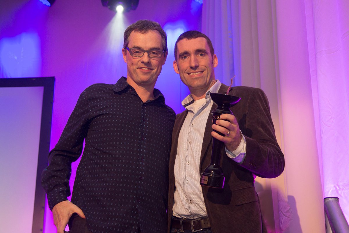 TG4TV's tweet photo. Chruthaigh saothar agus pearsana TG4 go hiontach ag #Gradaim15 @OirnaGaeilge
Tuilleadh: http://t.co/64heOJr69N http://t.co/vVHRG0ZK2i