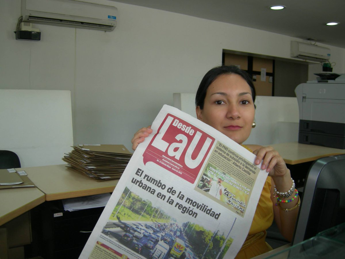 Desde_LaU's tweet photo. Las principales instituciones educativas del Huila ya tienen nuestra edición más reciente http://t.co/XHFT13uWc0