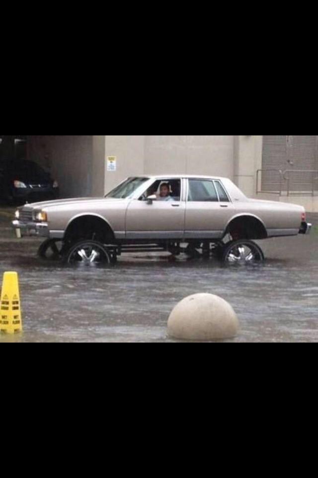 Bipartisanism's tweet image. The #TexasFlood should remind everyone that both Texas senators voted against disaster relief funding. #TedCruz