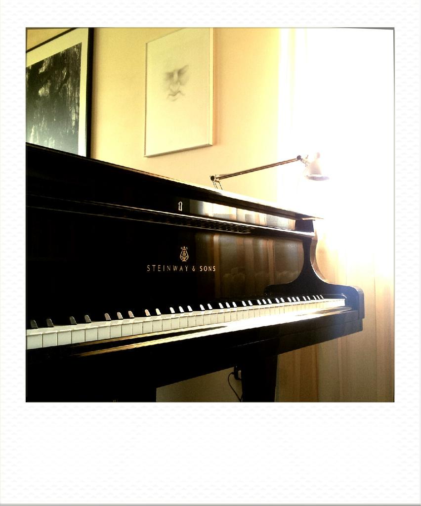 alessionanni's tweet photo. The Tuscan light in the afternoon. http://t.co/6d2351pUqM