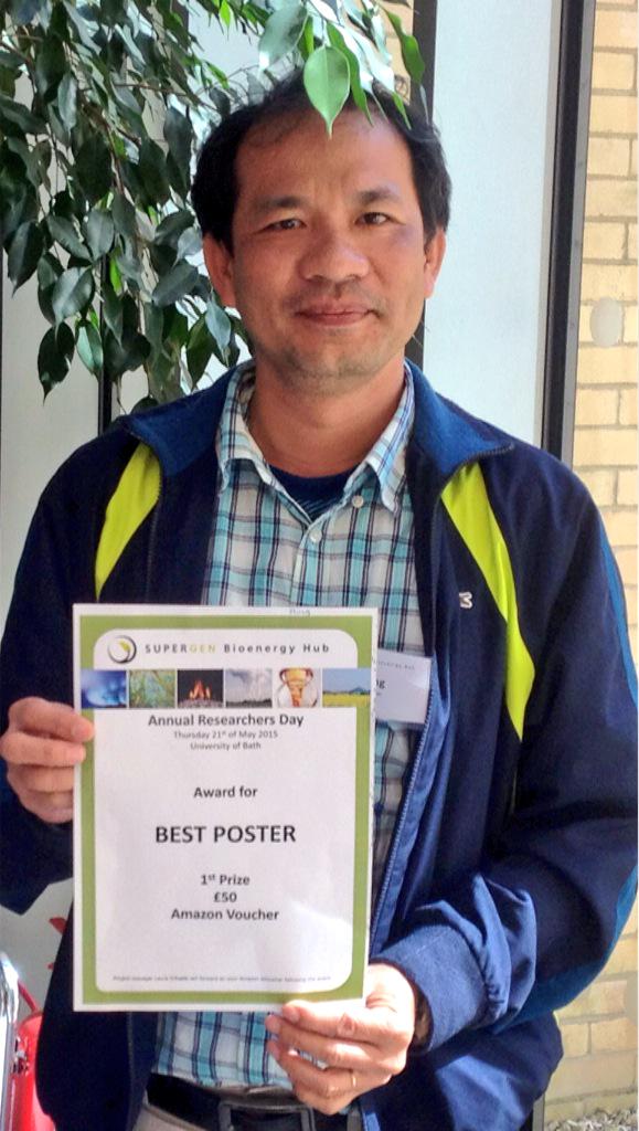 SupergenBioHub's tweet photo. Congratulations to Hung Nguyen from @RiceResearch who won best poster last week in Bath. #bioenergy #researchersday http://t.co/5slDFSr51P