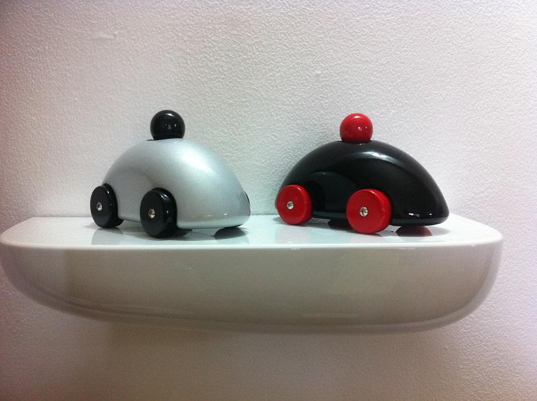 martincordova's tweet photo. Beautiful #scandinavian toys by @playsamdesign via Amazon, look very nice on @vitra corniche #design http://t.co/MsMp7GcBox