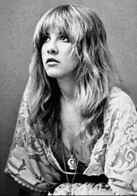 Happy Birthday, Stevie Nicks...you witchy wonderful queen.  