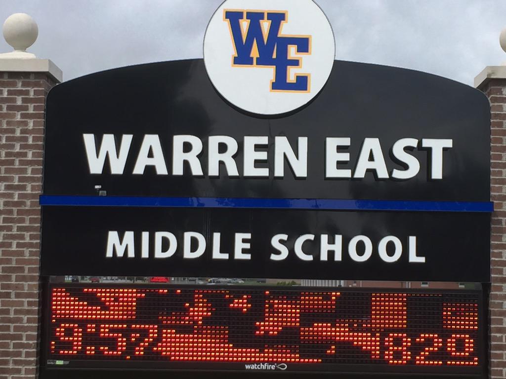 WEGuidance's tweet photo. Third stop on #seniorwalk2015 @WEMSNews http://t.co/druWsSpyET