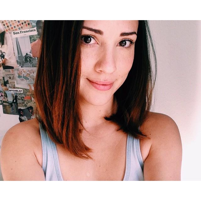 Get up come on get down with the sickness. 😷 #selfiesickness http://t.co/dqocCTpdI1 http://t.co/HEkB<a href="/tag/selfiesickness"class="tags">#selfiesickness</a>