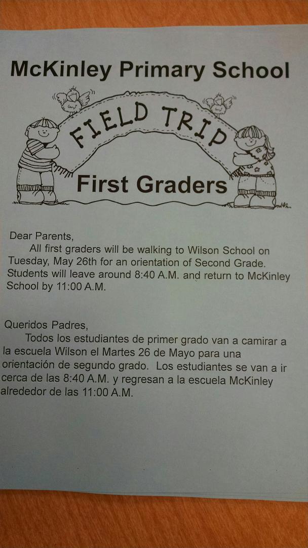 PrimarySparkles's tweet photo. Walking to Wilson today! Room 5 will also be staying to visit our tech buddies! @pwolf24 #futuresecondgraders http://t.co/le5iYrBkZz