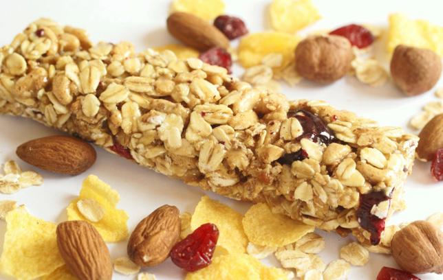 mikeroussell's tweet photo. 4 super simple protein bars you can make at home  @MensHealthMag http://t.co/Aq69BTXfxH http://t.co/x9PwfFp2c5