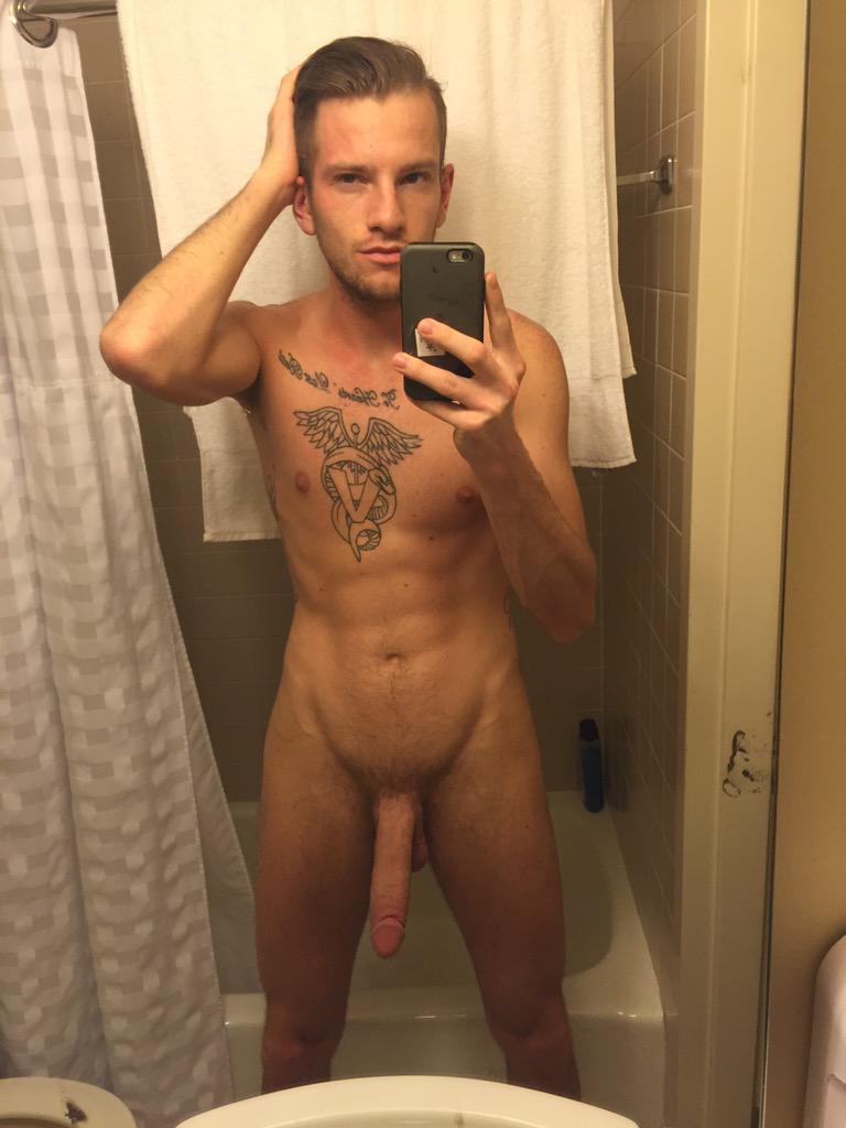 ElliottVanceXXX's tweet photo. no hands #cock #balls #penis #gay http://t.co/dyFpyqlVGw