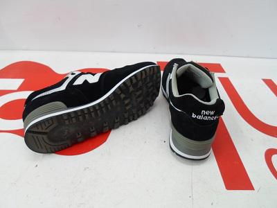 TCVTuCompravent's tweet image. Playeras New Balance 574 negro blanco N44. 65€ tcvtucompraventa.com/ropa-tecnica-y…