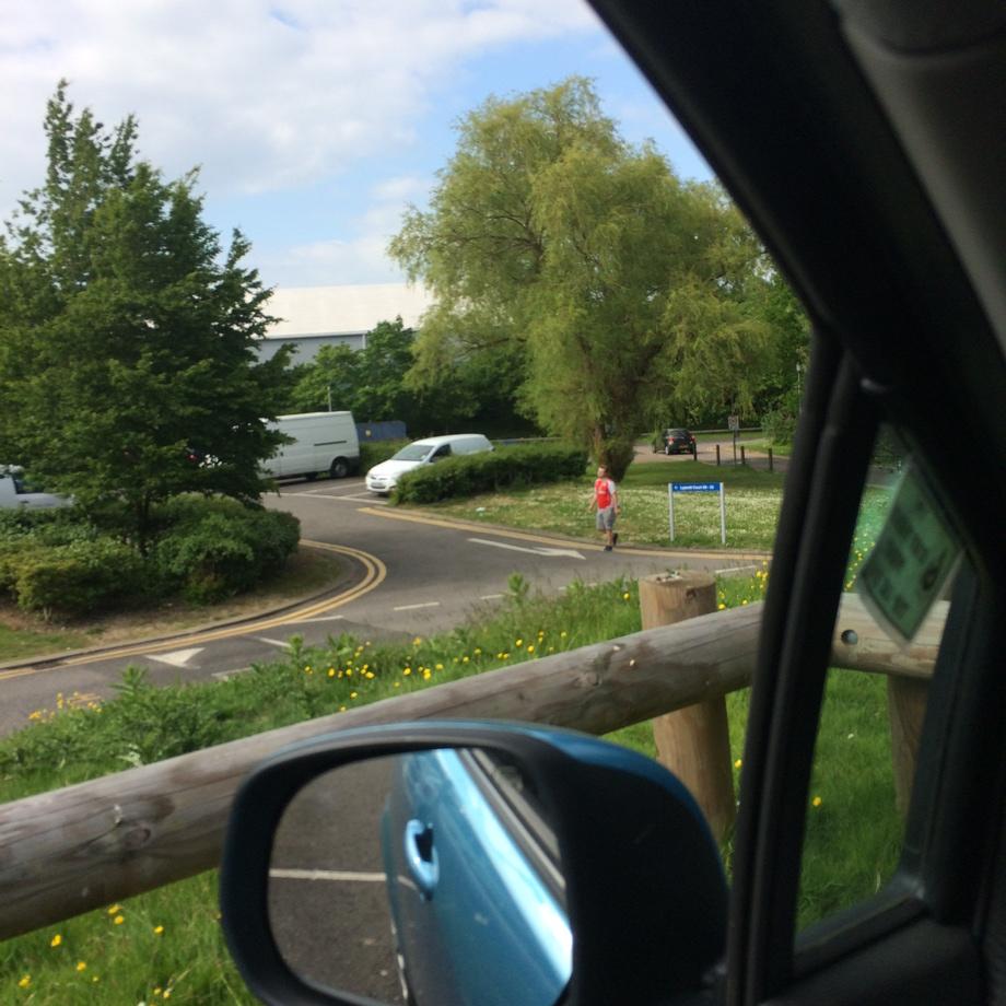 TheFalse9ukc's tweet photo. SPOTTED: Fat Jack Wilshere en route for his deluxe panini. Clearly loosening the belt after the season. http://t.co/3bGrMfQ01H