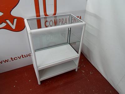 TCVTuCompravent's tweet image. Mesa auxiliar metal y cristal blanca 70x40x90 cm. 50€ tcvtucompraventa.com/mobiliario-tra…