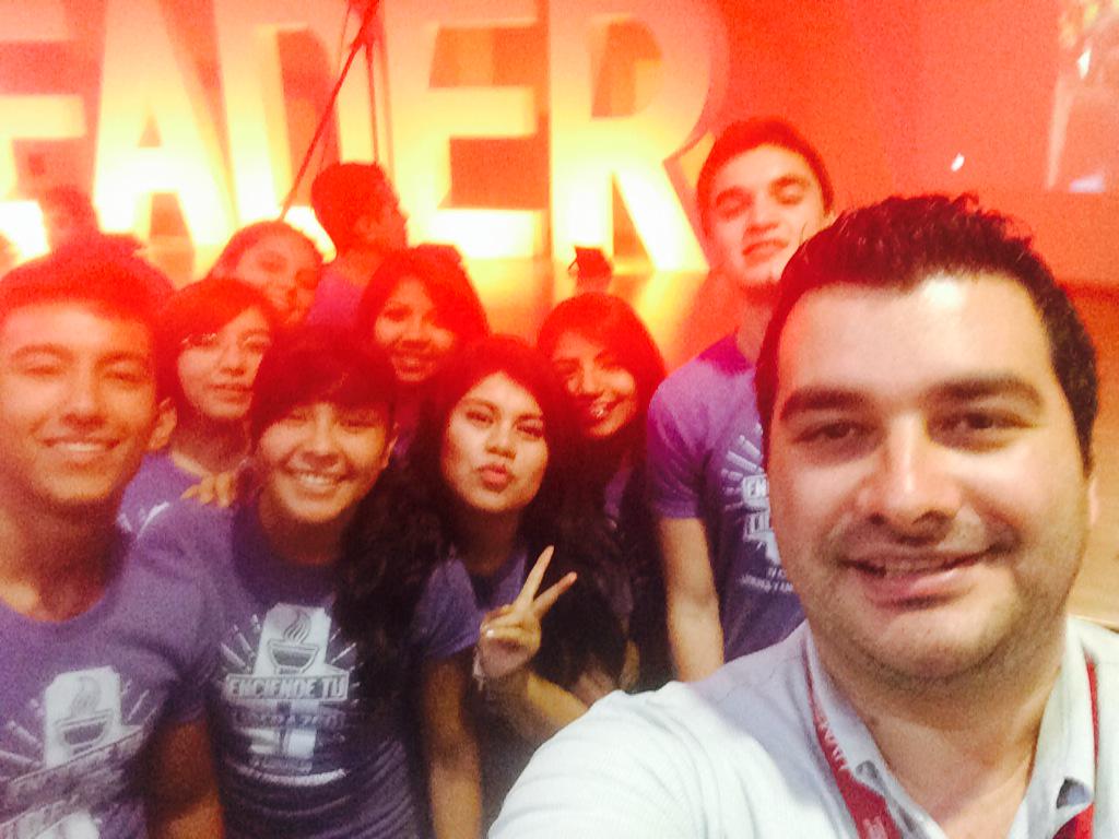 karissaZerep's tweet photo. #soylider @LiderEmpUVM #morado http://t.co/QW3GtDgUTu