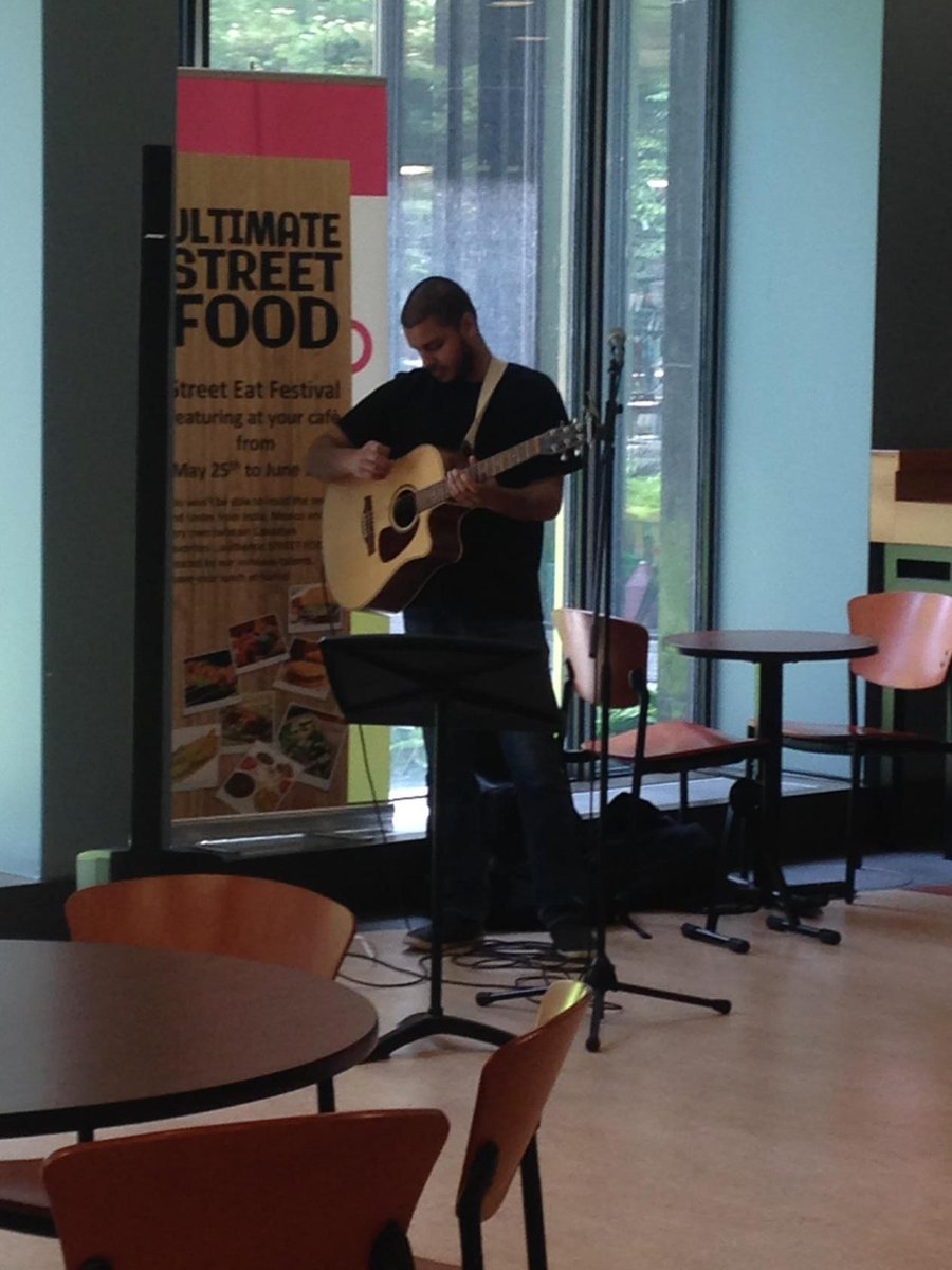 CafeMacblock's tweet photo. #supportlocaltalent http://t.co/Eg0RIFwzc4