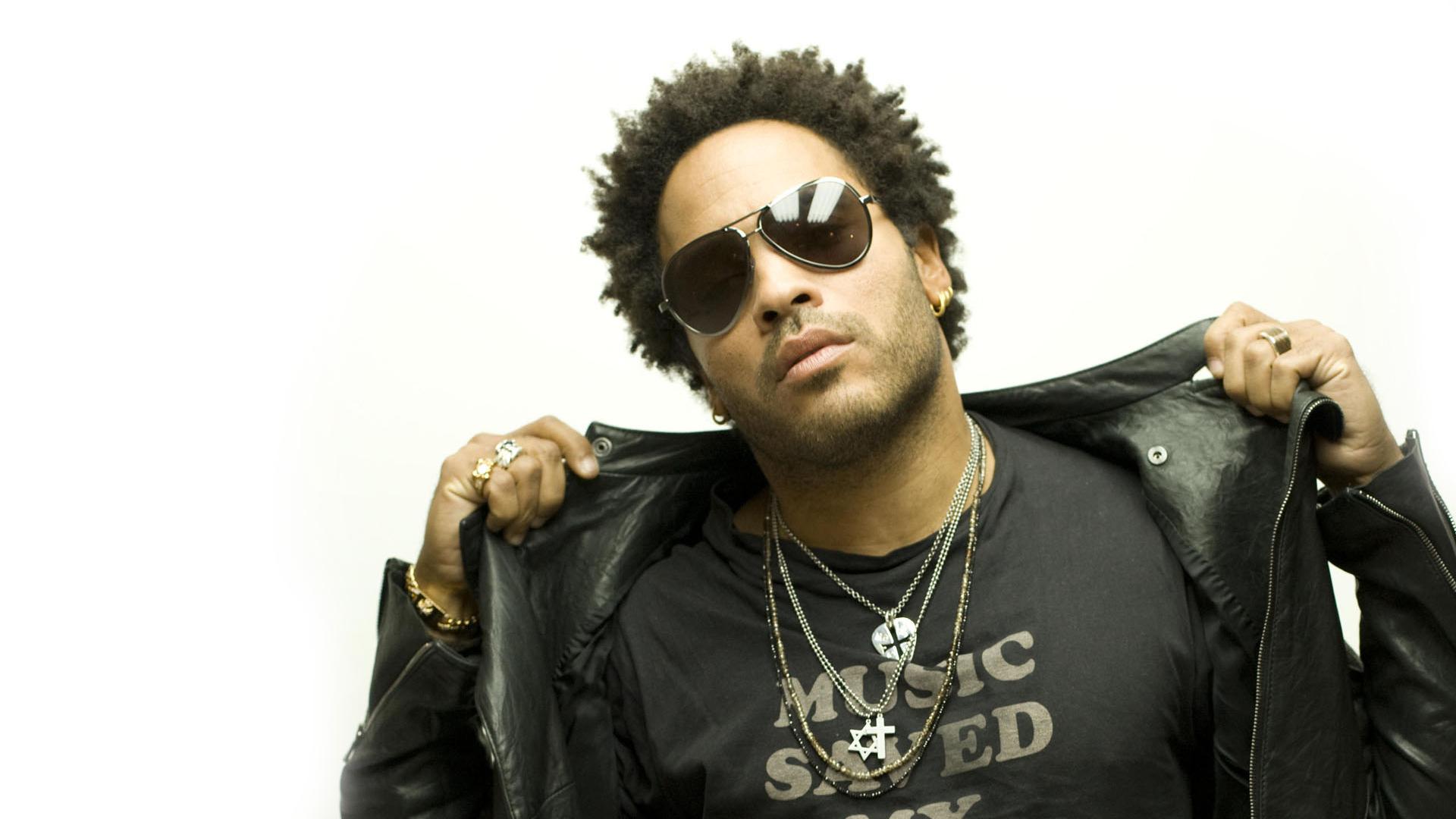 Happy Birthday Lenny Kravitz, 51 today, let love rule!
 
