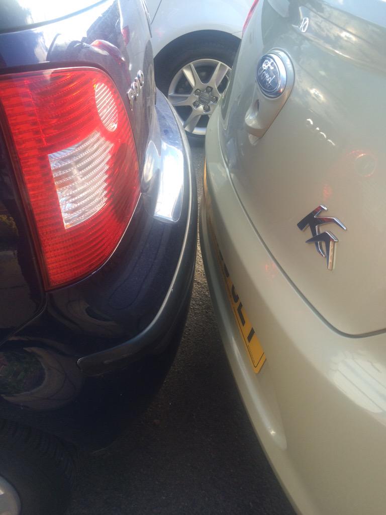 SophieCreaven's tweet image. Is this becoming some sort of family wind up #HOWCLOSE