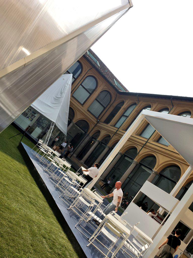 donneaexpo's tweet image. #Milano
#PalazzoDelleStelline
manca poco.. #HUBLeonardo 
Dal 27 maggio al 31 ottobre 2015
@Expo2015Milano @ComuneMI