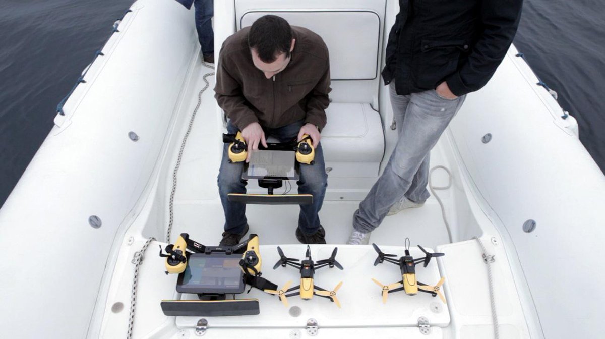 mno_jl's tweet photo. Des #drones pilotés grâce à la #4G @orange. Exploit technique avec @Parrot &amp; @Azurdrones http://t.co/Vm0hdYnHhv http://t.co/ErtDmaihoZ
