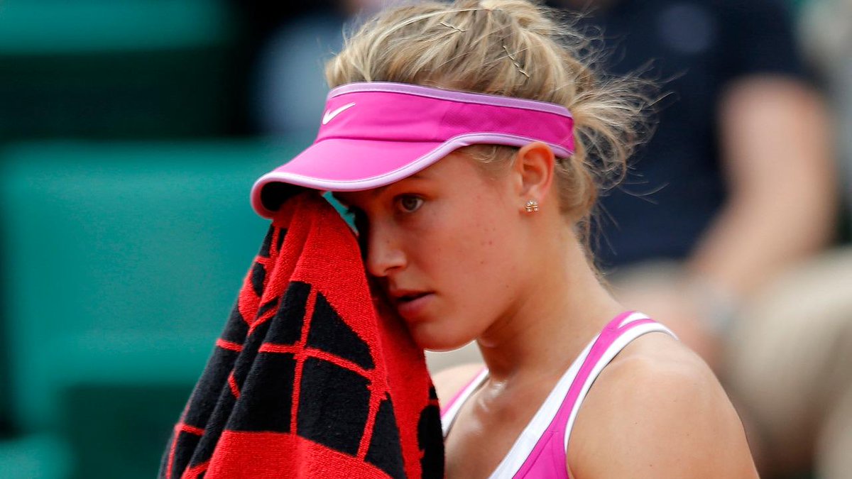 SNstats's tweet photo. Eugenie Bouchard loses in the 1st round at the #FrenchOpen. She has now lost 8 of her last 9 matches. http://t.co/TBGTaF9dTP