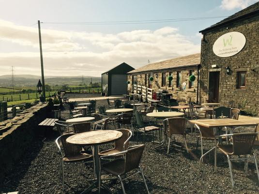 elancsnetworkin's tweet photo. Our venue for this evening looking fab #networking and Summer BBQ. The weathers hotting up too! http://t.co/CMiDpzHkJt