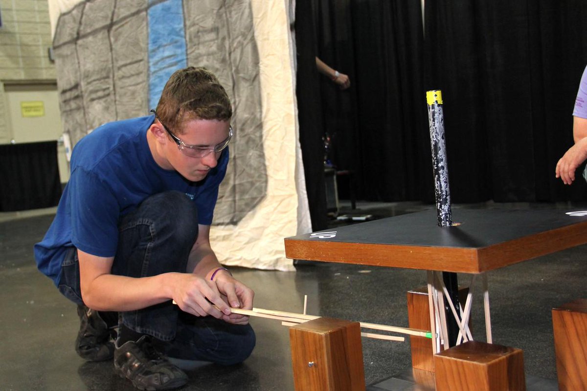 judithkays's tweet image. Listen to Rocky Lake @IDODI Team on CBC Mainstreet today at 4:40   @HRSB_Official  @RLJH_School  #GlobalFinals15