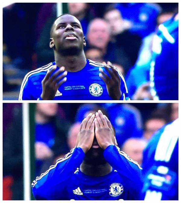 KURT ZOUMA Seorang muslim!

#RESPECT