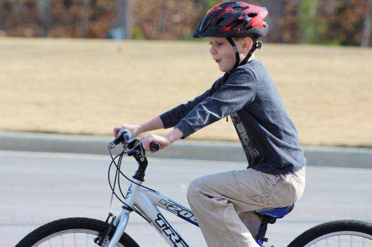 italeigha's tweet photo. @cshbike Ride it like you stole it &amp; vote for our bike ramp! Need help to stay in top 40! http://t.co/vxlNPvPNMK http://t.co/wDcf8fSqH2