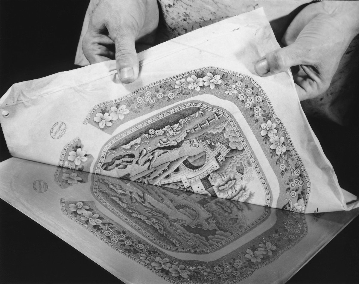 HumanPrinting's tweet photo. Having a research day today, looking at old photos from the Spode archives. #Spode #StokeWithout #Stoke http://t.co/pxRGlu9bkU