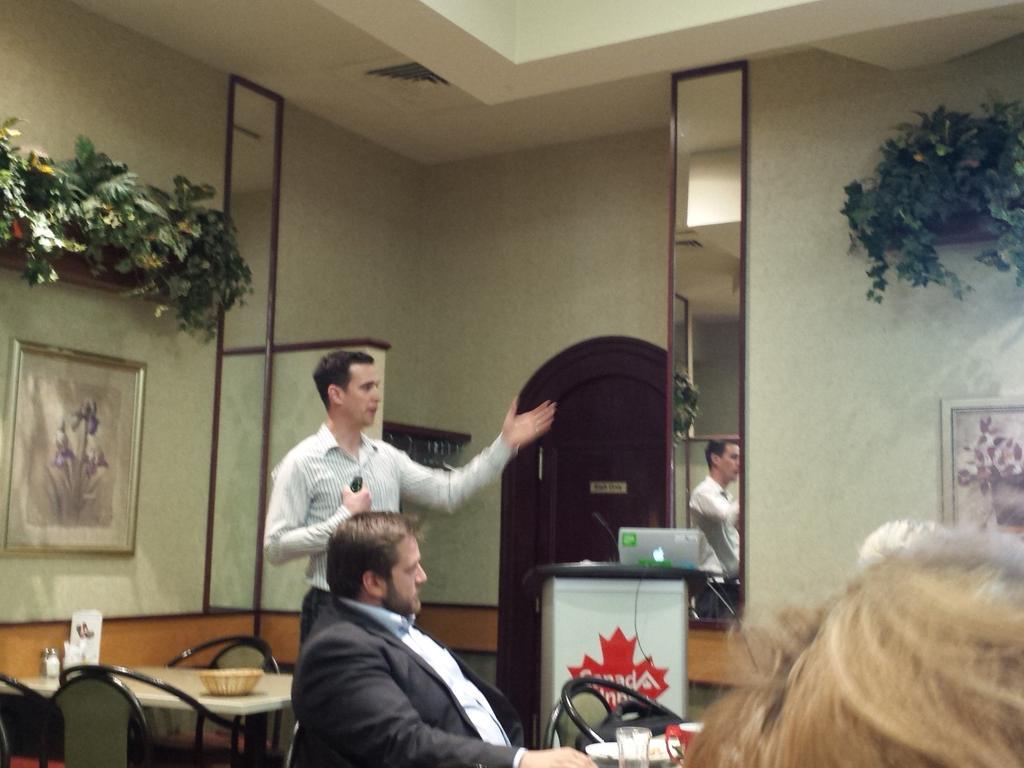 BradPachkowski's tweet photo. #wcceast chapter of @TheWpgChamber listening to a great presentation on social media http://t.co/l777bY9kzW