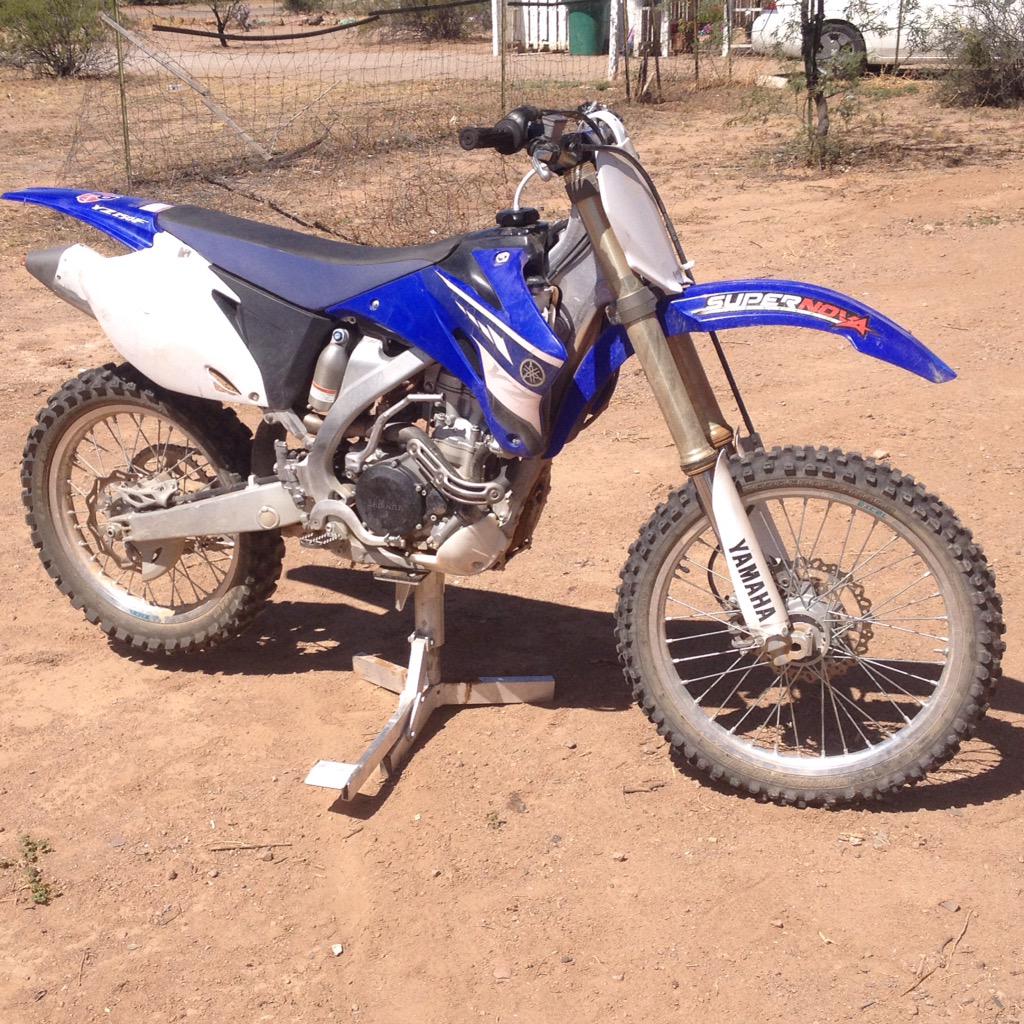 ThomasProbst2's tweet photo. My bike loves me more than my girlfriend 😘💘❤️ http://t.co/sebETW68NG