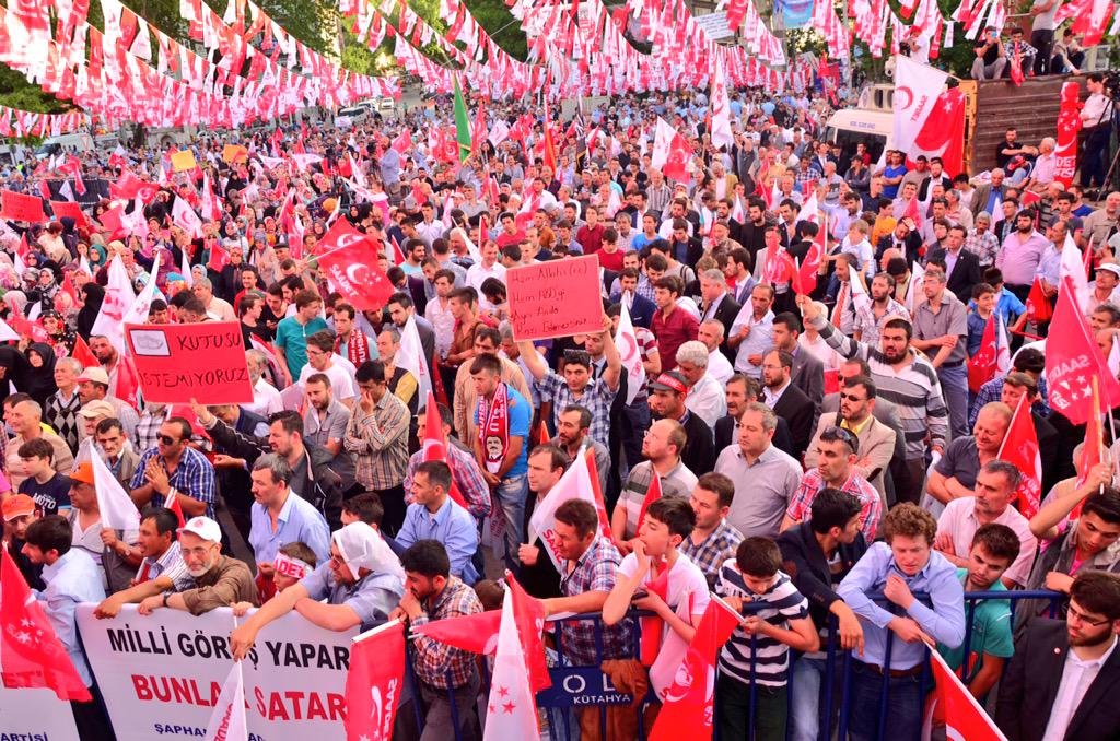 SaadetPartisi's tweet photo. Muhteşem Kütahya Mitingimizden heyecan ve coşku dolu kareler...

#SaadeteGelKütahya http://t.co/QRGa9Mflrn