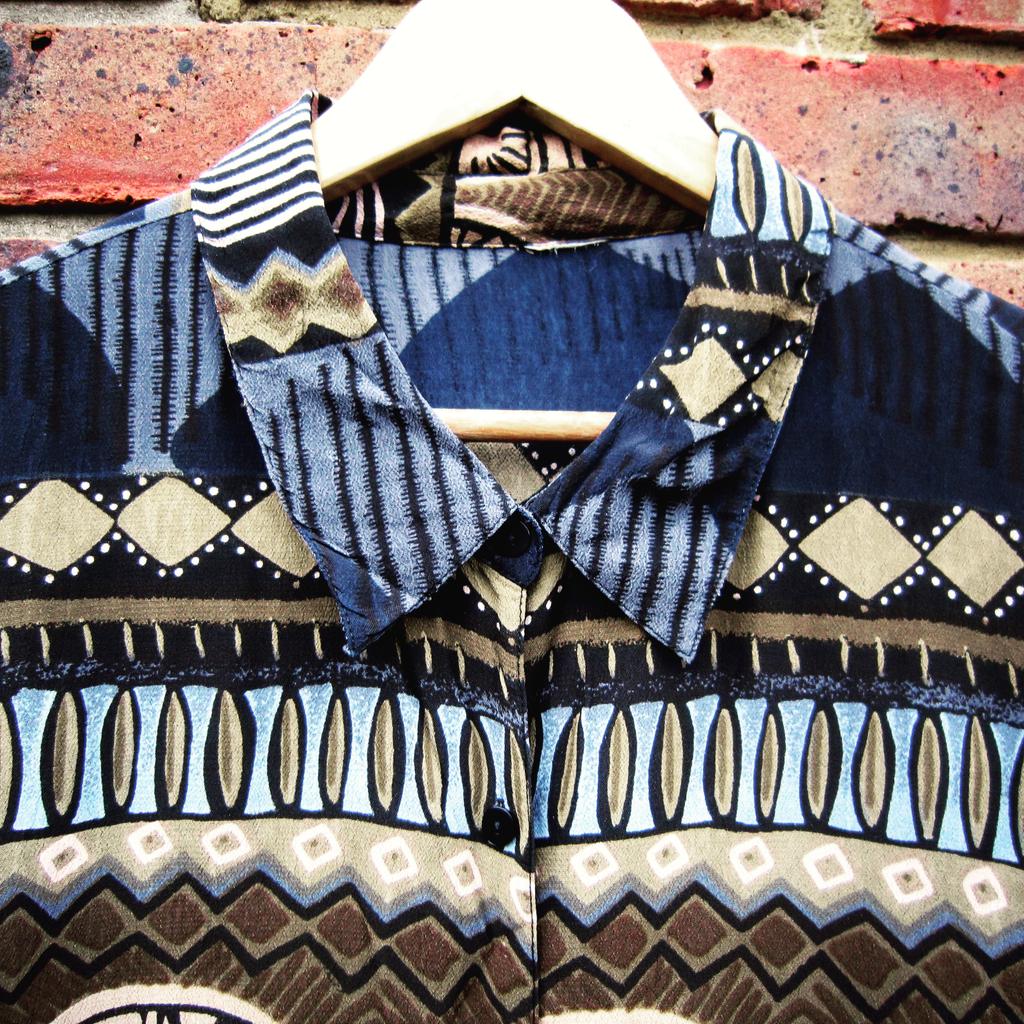 Check out our amazingly retro patterned shirts 👉👉👉 dustbinvintage.co.uk