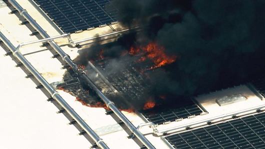 Apple facility catches fire: cnb.cx/1KxX8TX