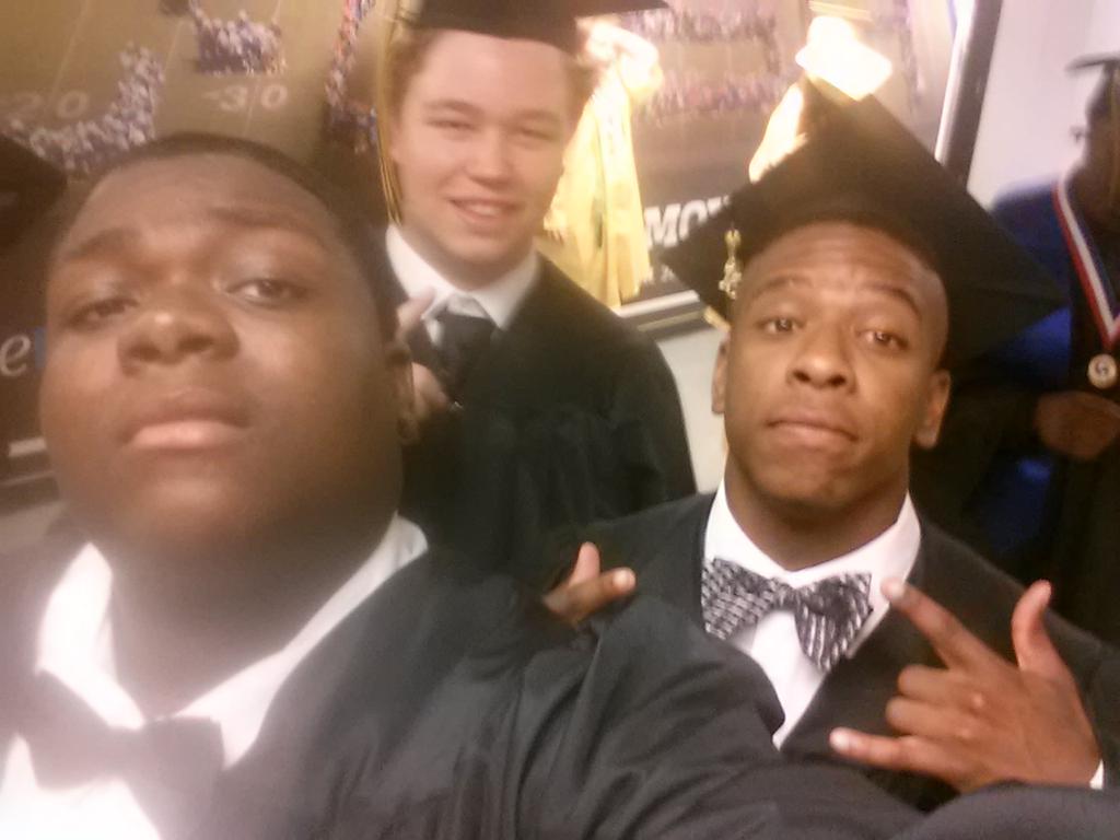 GBear_615's tweet photo. We made it http://t.co/MDTKUGaqBe