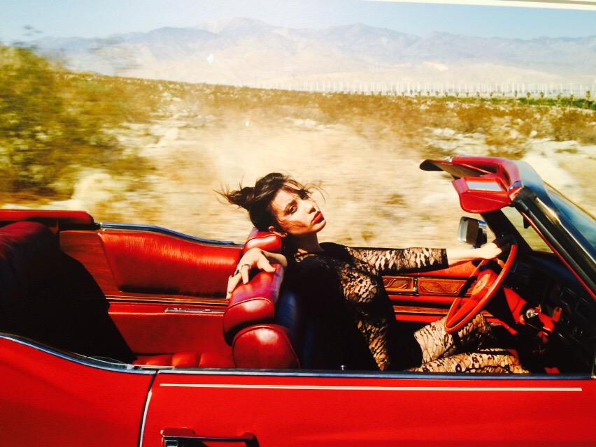 A_Laughinghouse's tweet photo. Gorgeous images of #DesertMuse @daisylowe @PalmSpringsCA by @GregWInsight @airnzuk event tonight. Book me a ticket. http://t.co/9gIFBVa3hR