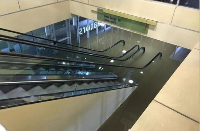 mySA's tweet photo. PHOTOS: Houston's Galleria mall floods due to storms http://t.co/IECHD4qTvd #txwx #weather #houstonflood #txflood http://t.co/Pbjur7cfY4