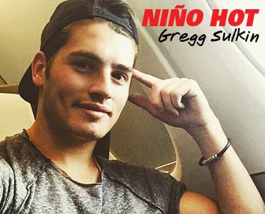 Happy Birthday, hottie! greggsulkin 

-->  