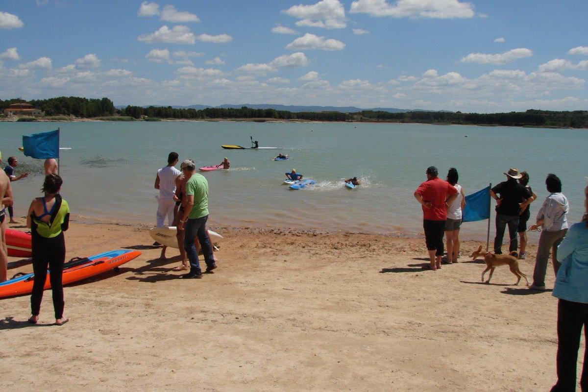 karalom_com's tweet photo. Este fin de semana pasado había buen ambiente en #LaEstanca de #Alcañiz. Imágenes d 1a d tantas pruebas deportivas http://t.co/x5Dk1WjTyC