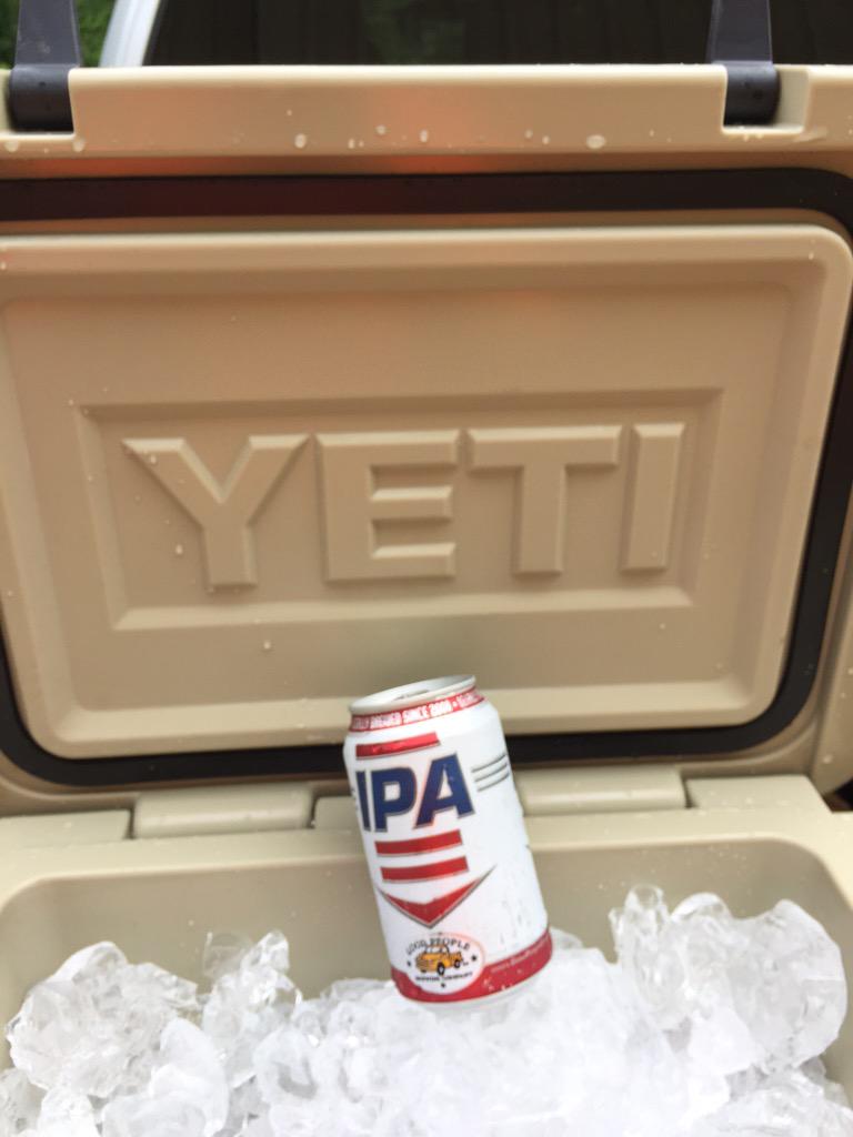 JonathanGGrego1's tweet photo. @fallinOnMyLaces @carmyedwards @GPBrewing king of the yeti http://t.co/ZuW1knmG5W