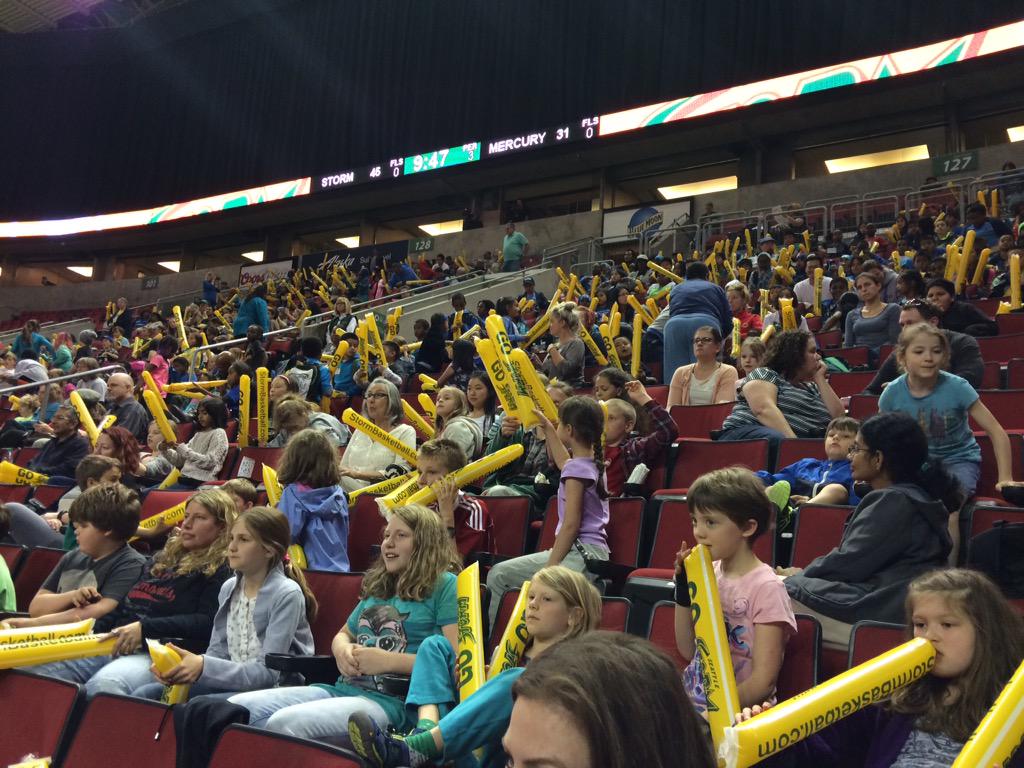 SusanPrestage's tweet photo. Having a great time with #MontessoriChildrensHouse at @seattlestorm #TogetherWeRise http://t.co/8nzMJRUciE