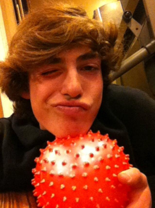 thynes82's tweet photo. Happy birthday to one of my best friends, hope you have a great day @mattroth9 #djfunsize http://t.co/70whMJ5TgY