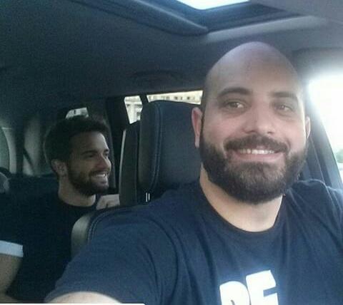 LegionAlboranEs's tweet photo. Y por supuesto están llevando a nuestro @pabloalboran de ruta turística por #Bucarest
Es una ciudad preciosa!!! http://t.co/X3zpiOg3cY