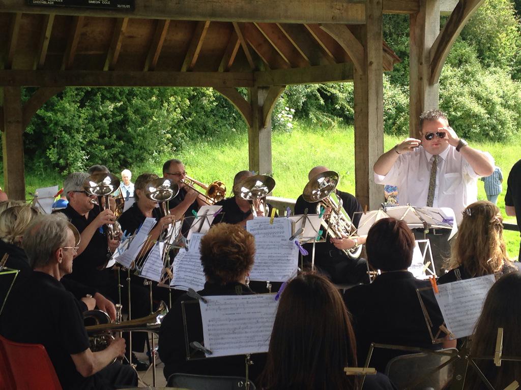 bandsinthepark's tweet photo. Let's hope for lots of sunny Sundays for this years concerts which begin on Sunday #rosshour #rossonwye http://t.co/I4LeXGpubV