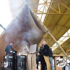 Eet niet of niet te veel want Dave van #oerburger staat ook op het Marktplein! Deze hamburgers zijn écht lekker..