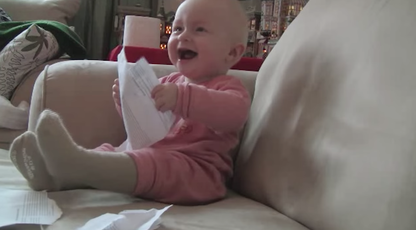 lacriaturacreat's tweet photo. Bebés risueños protagonizan este spot de Coca-Cola que se ha vuelto viral 👶 http://t.co/5UQ36Km4Dv http://t.co/hSrfjeIp1o