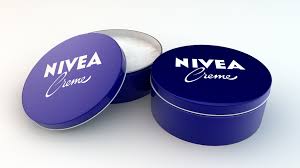 URBANOSCOPIO's tweet photo. El staff artístico y DeMaquillaje @TFAImv NecesitaCrema @NIVEAMEN_ES @NIVEA_ES SiEncuentrasTeLaCompramos 04167751212 http://t.co/maH8psNr7V