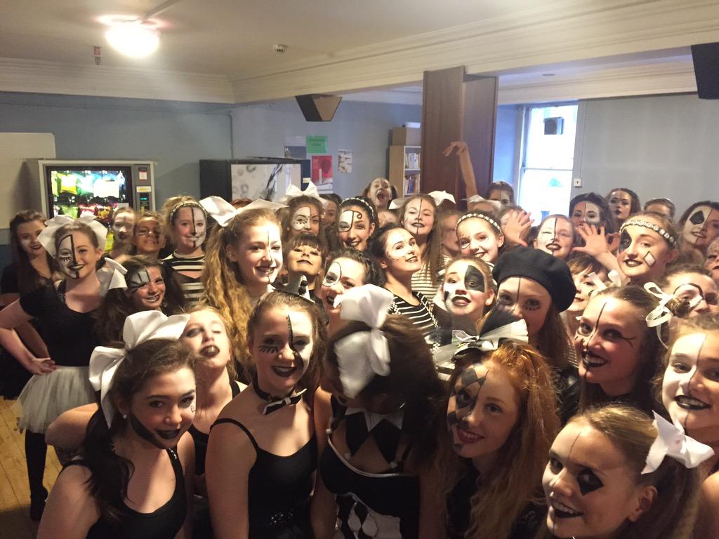 LHS_HWB's tweet photo. All set and ready to go on! #GoDance15 #lhsdance http://t.co/6IDTlKbovY